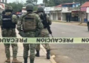 Hallan a dos hombre Cosolapa