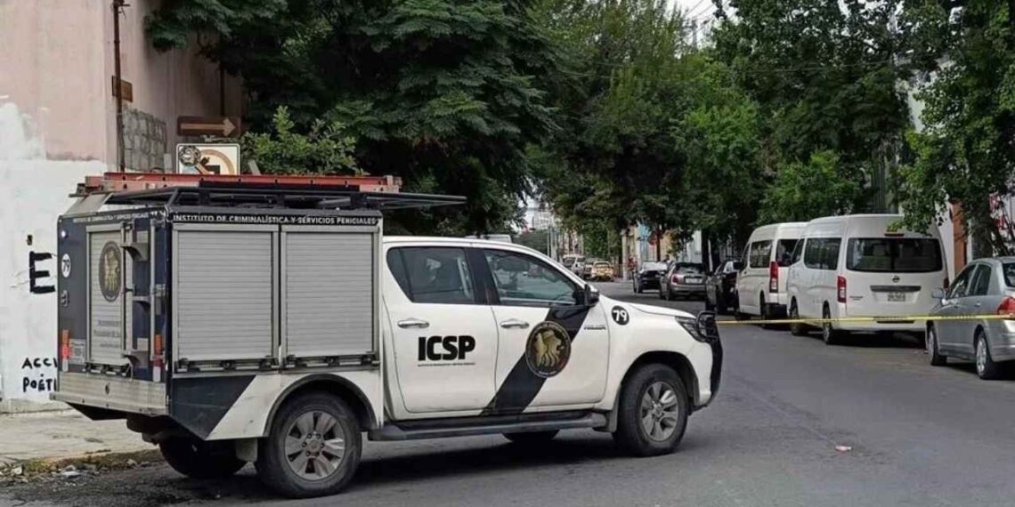 hombre sin vida Centro Monterrey