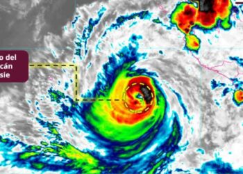 Huracán 'Flossie' se intensifica a categoría 3