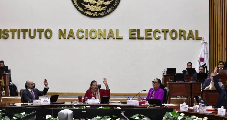 Crece registro del INE: casi 500 personas sancionadas por violencia política de género