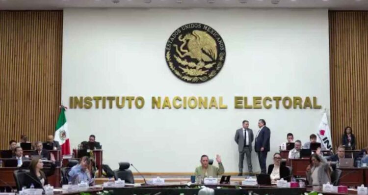 INE avala spot del PAN sobre “ley espía”; desestima quejas de Morena
