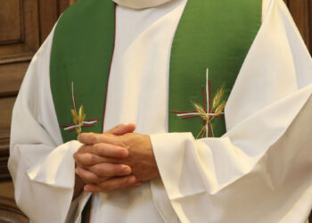 sacerdotes crimen organizado