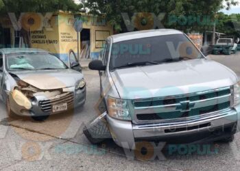 Ignora alto y provoca choque en Ciudad Victoria, Tamaulipas