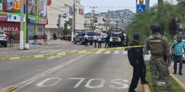 Arturo Bailleres lamenta muerte de agentes de Acapulco