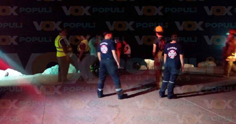 Joven en aparente estado de ebriedad se arroja de la escollera en Playa Miramar al Río Pánuco