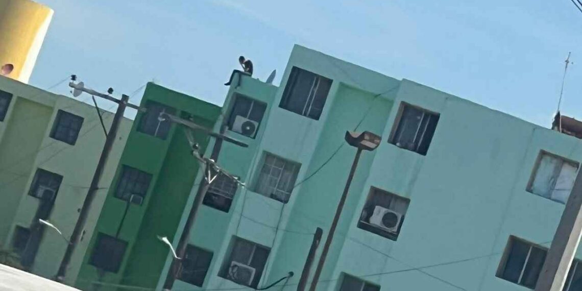 joven edificio Matamoros lanzarse