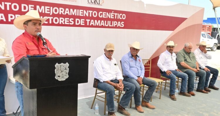Llevan Programa de Mejoramiento Genético al municipio de Méndez, Tamaulipas