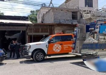 Masculino fallece al recibir una descarga eléctrica tras tocar cables de alta tensión en San Nicolás, NL