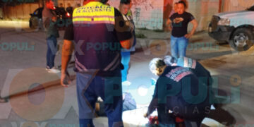 Motociclista derrapa y es trasladado al hospital con lesiones en Altamira, Tamaulipas