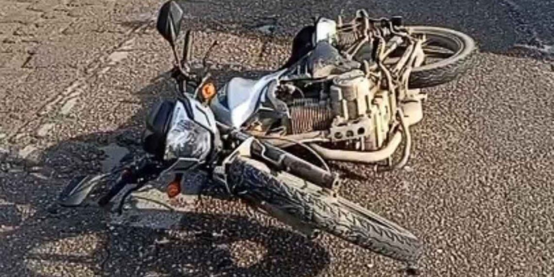 Motociclista sufre accidente en la salida a Victoria, en El Mante, Tamaulipas