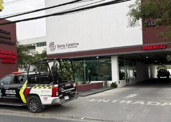 policía motocicleta tráiler Santa Catarina