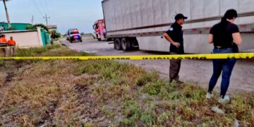Muere trailero en Méndez