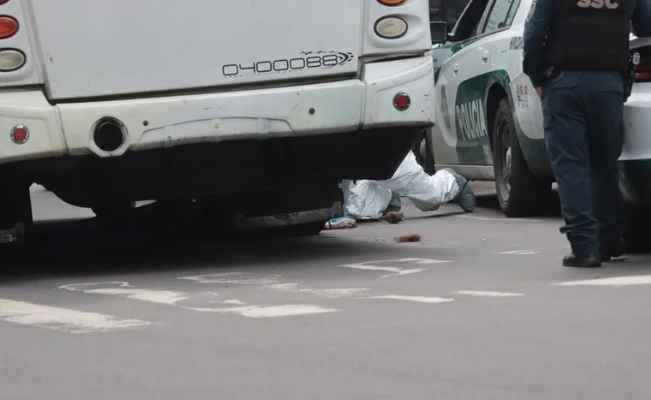 Mujer muere al ser atropellada por un camión en la Alcaldía Tlalpan, CDMX