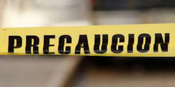 Mujer provoca choque en Nuevo Laredo, Tamaulipas, al ignorar alto