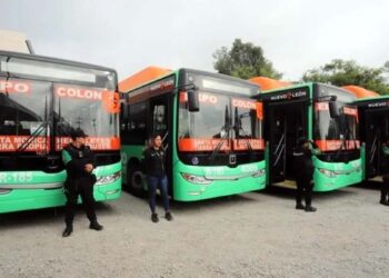 Nuevo León tendrá camiones nuevos y rutas reestructuradas para 2026: Samuel García