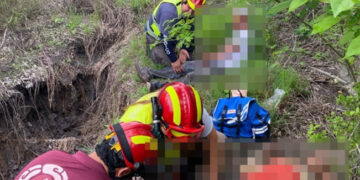 Pareja cae con su caballo a un barranco en González, Tamaulipas