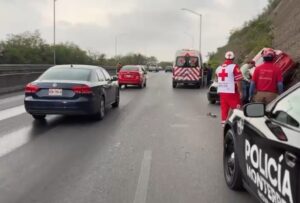 ¿Cómo ocurrió el derrape de vehículos esta mañana en Monterrey?