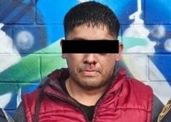 Policías rescatan a mujer Iztapalapa
