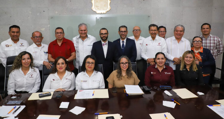 Presenta secretario de Salud estrategia de prevención para salud mental