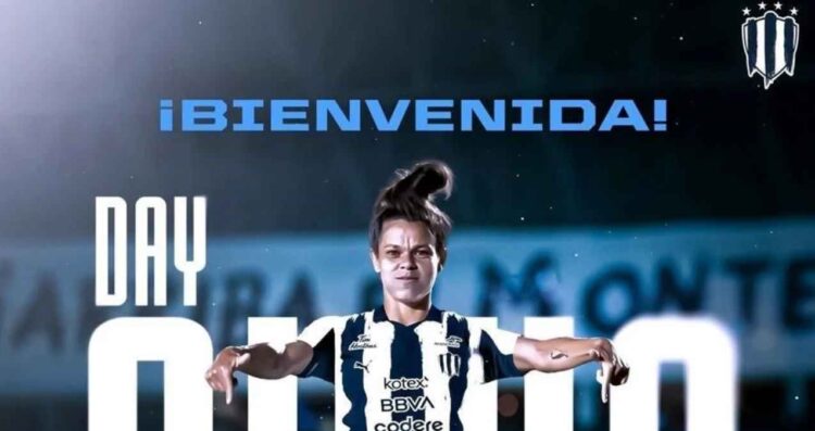 Rayadas refuerza su defensa con la brasileña Day Silva