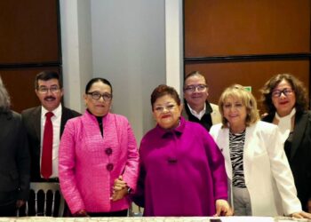 Rector de la UAT acompaña a Rosa Icela en festejo por el Día del Abogado
