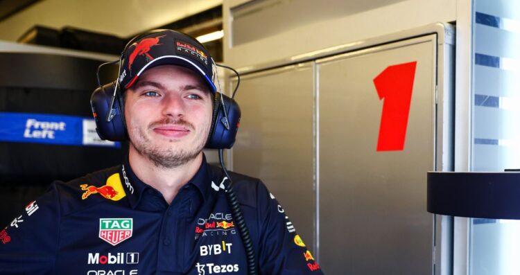 Red Bull depende solo de Verstappen para competir en 2025, admite Helmut Marko