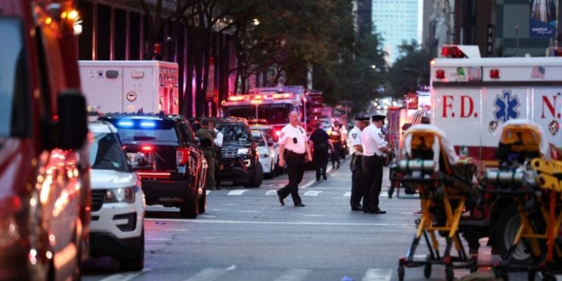 SRE descarta connacionales heridos tras tiroteo en edificio de Manhattan