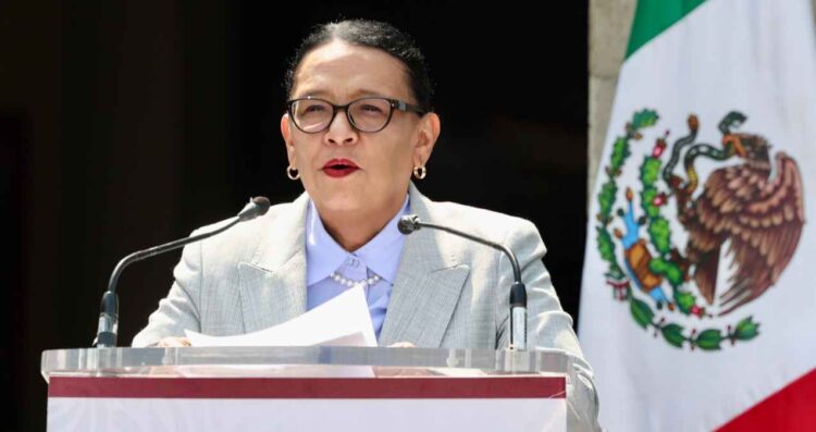 Gobernación mujeres homenaje