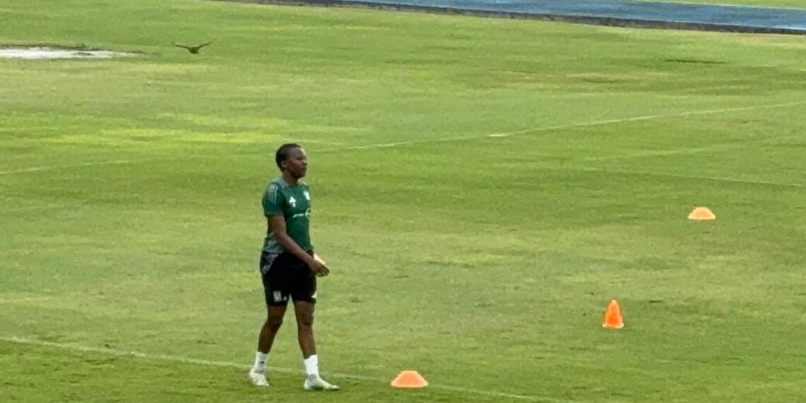 Thembi Kgatlana vuelve a Tigres Femenil, pero no hará el viaje a Torreón