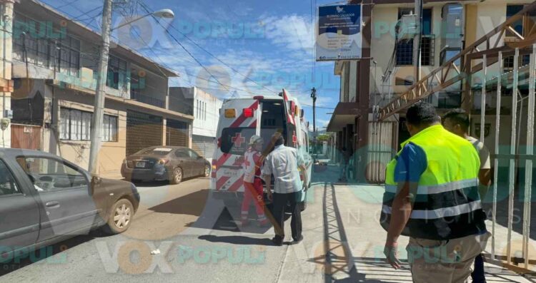 Trabajador termina herido tras caer de escalera en templo de Cd. Victoria, Tamaulipas
