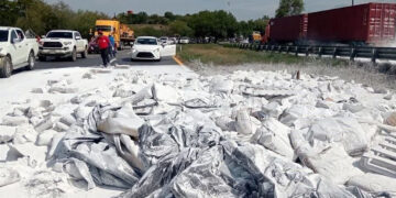 tráiler yeso Carretera Nacional