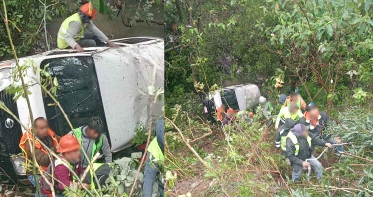 Vagoneta cae a un barranco en la Alcaldía Álvaro Obregón, CDMX, al menos 18 trabajadores resultaron heridos