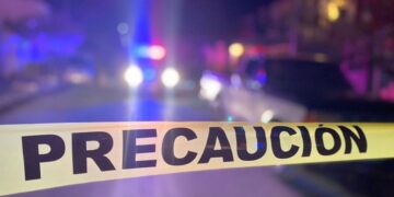 Video muestra atropellamiento en Puebla; conductor huye sin auxiliar a la víctima