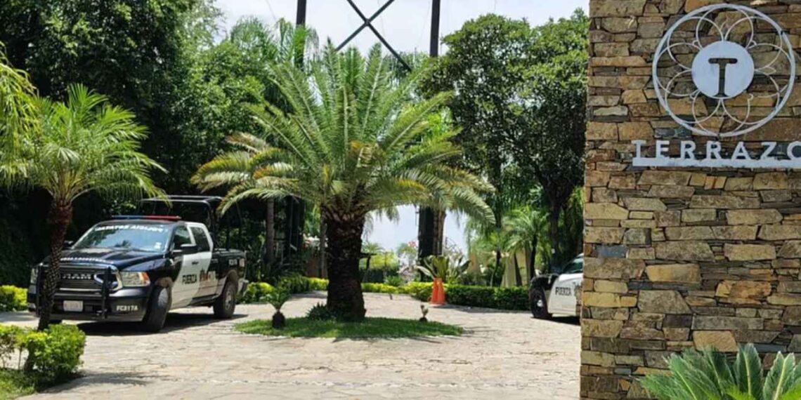 Violento asalto en quinta al sur de Monterrey, Nuevo León roban auto y 400 mil pesos