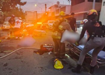 Vivienda se incendia en San Pedro, Nuevo León; reportan 2 niñas sin vida y un lesionado