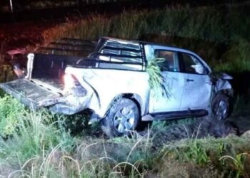 Volcadura de camioneta en Galeana, Nuevo León, deja 2 heridos