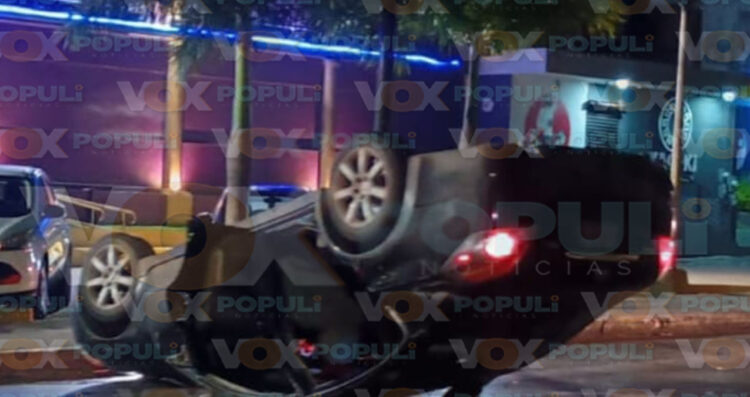 Vuelcan jóvenes tras parranda en Ciudad Madero, Tamaulipas