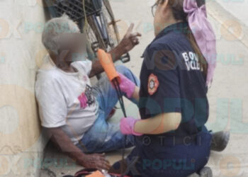 Adulto mayor sufre golpes al caer en registro sin tapa en Altamira