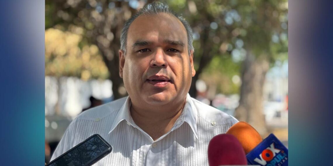 autos chatarra en vía pública de Victoria