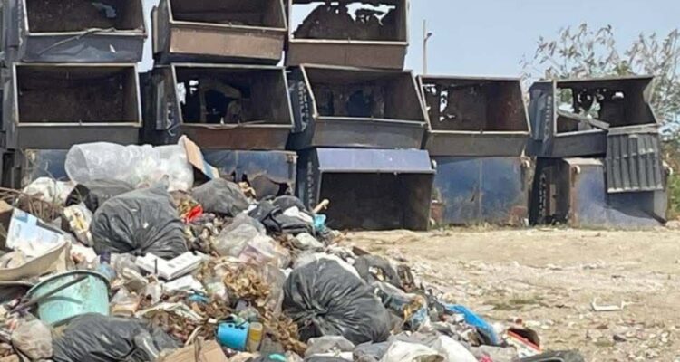 basura en vía pública de Tampico