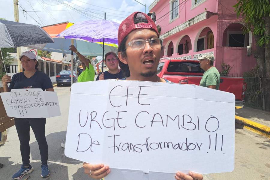 bloqueo en Altamira por falla de CFE