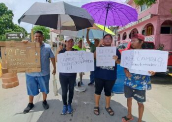 bloqueo en Altamira por falla de CFE