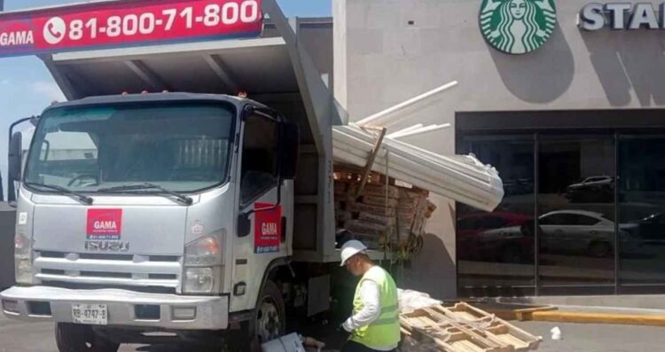 camión Starbucks Monterrey