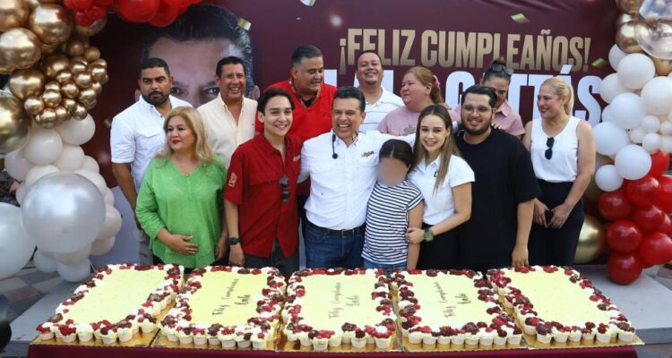 cumpleaños de Eduardo Gattás