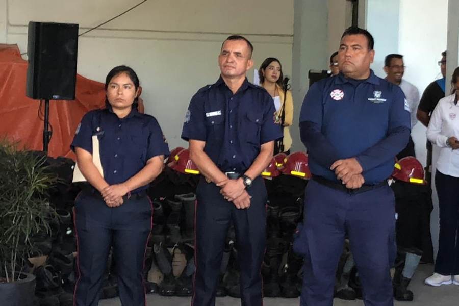 donación de equipo a Bomberos de Altamira