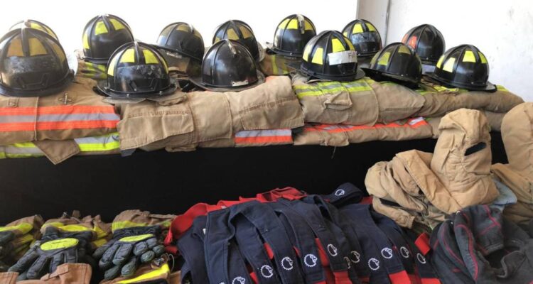 donación de equipo a Bomberos de Altamira