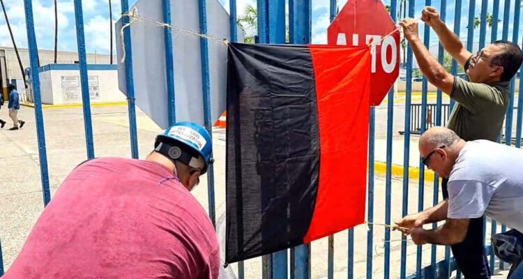 huelga en maquiladora Collado en Matamoros