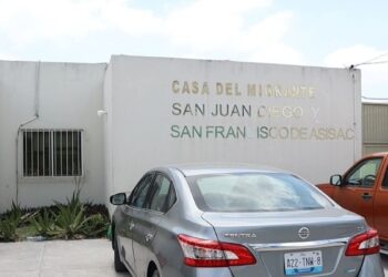 migrantes atrapados en Matamoros