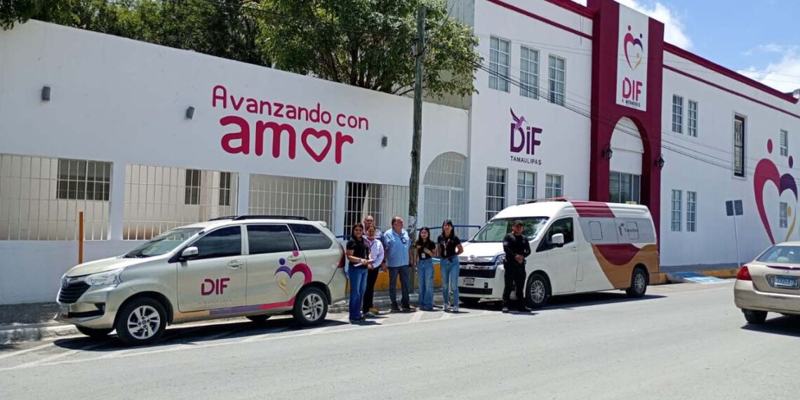 niños solos en casa