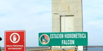 nivel de agua en Presa Falcón